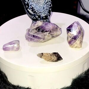 Dream amethyst group